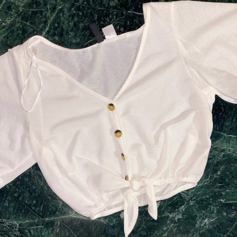 Cropped top
